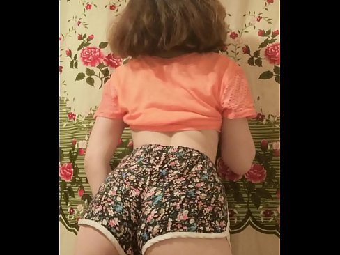 ❤️ Тачаангуй залуу бяцхан хүүхэн камер дээр шорт тайлж байна ❤ Порно fb манайд ☑
